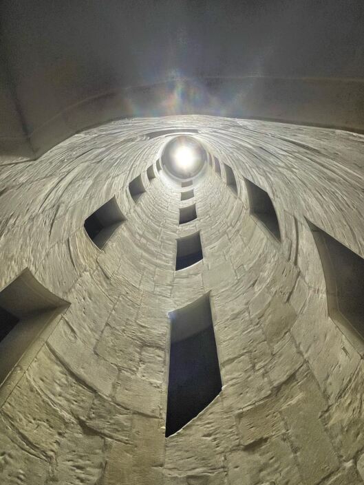 D’in su la vetta della torre antica…..🤣🤣❣ ®( Stefano Sartoris )