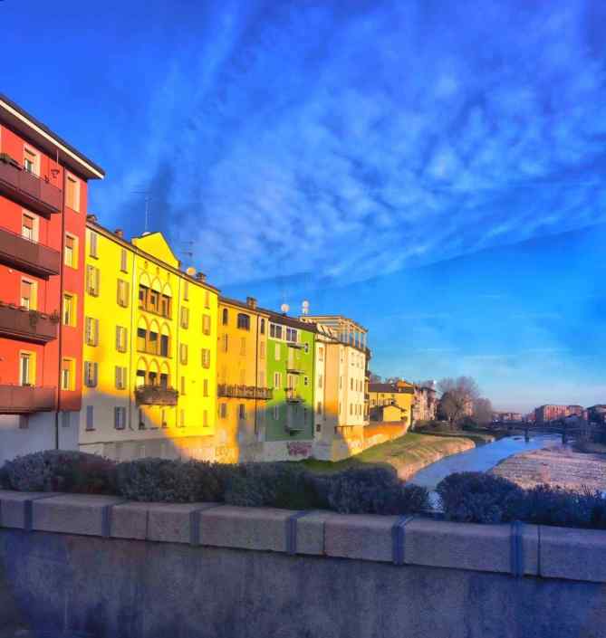 Parma – Torrente Parma #aitempidelCovid-19 #glialtrisiamonoi ? ®( Stefano Sartoris )