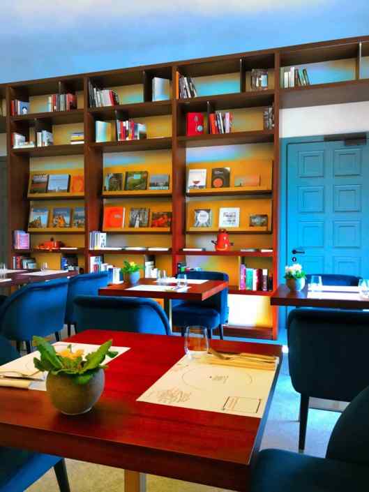 La biblioteca del cibo®( Stefano Sartoris )
